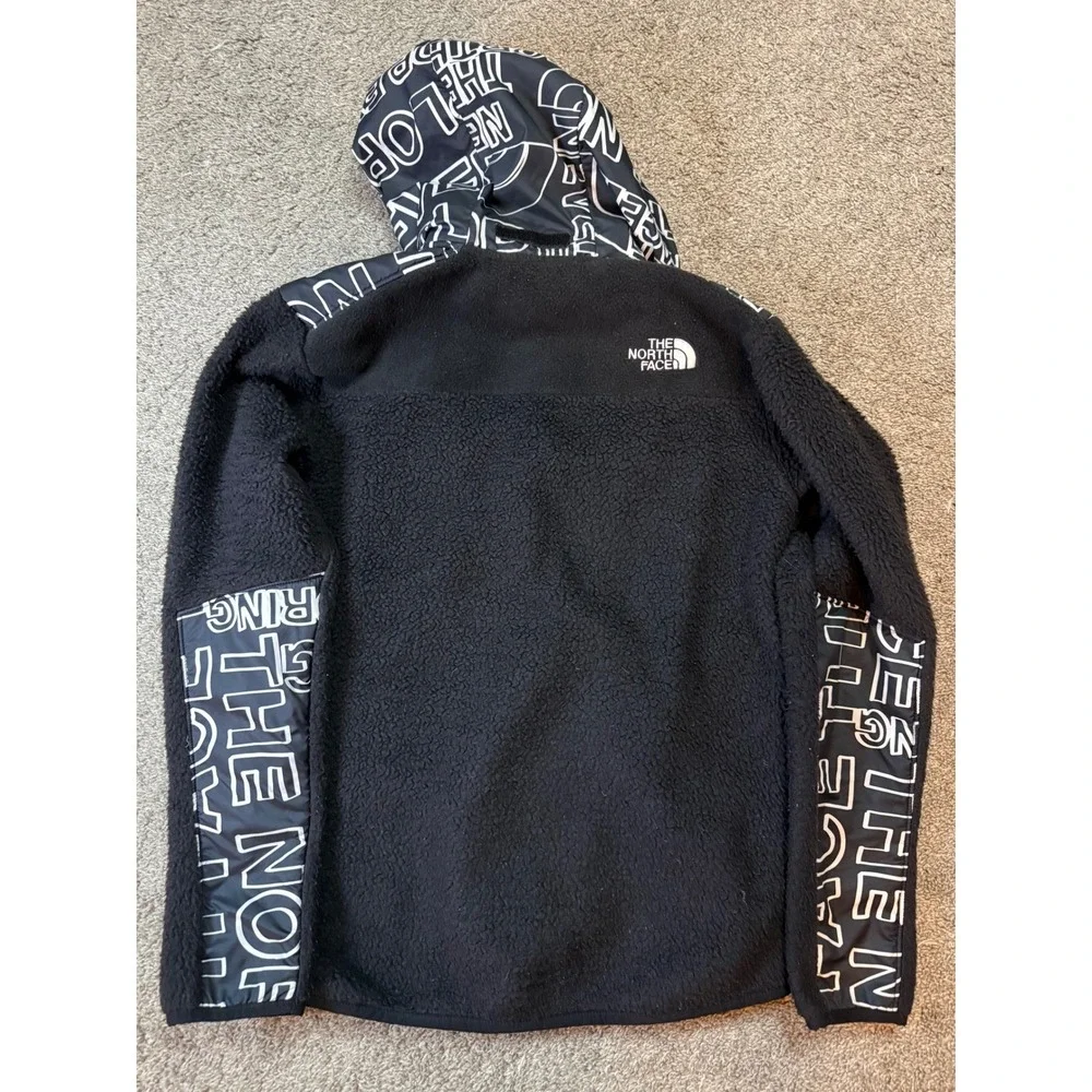 The North Face Kids Black White‎ All Over Logo Fleece Jacket Hooded Size YXL